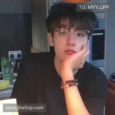伏炼泰